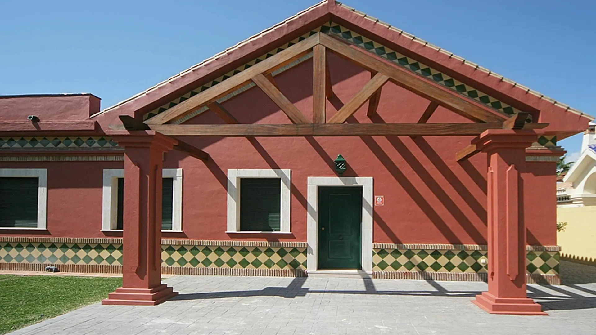 Villa With 4 Bedrooms In Las Lagunas De Mijas, With Wonderful Mountain