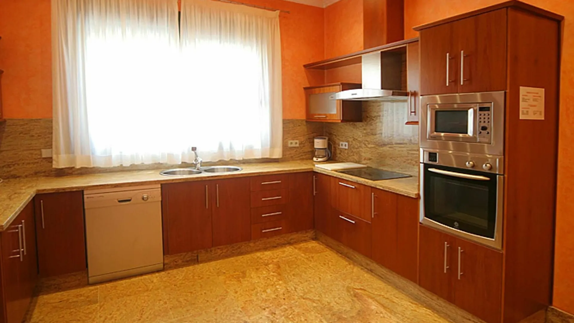 Villa With 4 Bedrooms In Las Lagunas De Mijas, With Wonderful Mountain Spanyolország